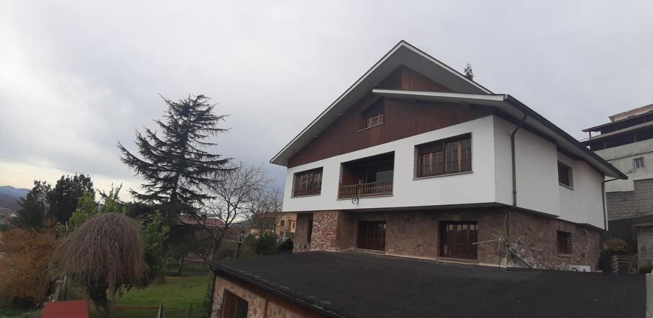 Albergue La Costana Oviede Extérieur photo