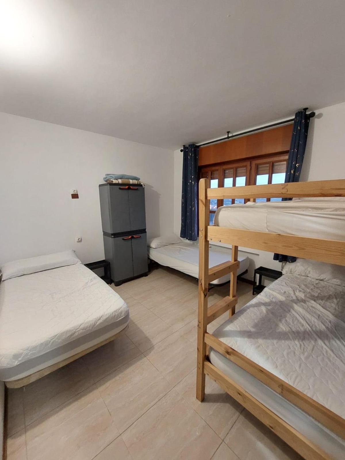 Albergue La Costana Oviede Extérieur photo