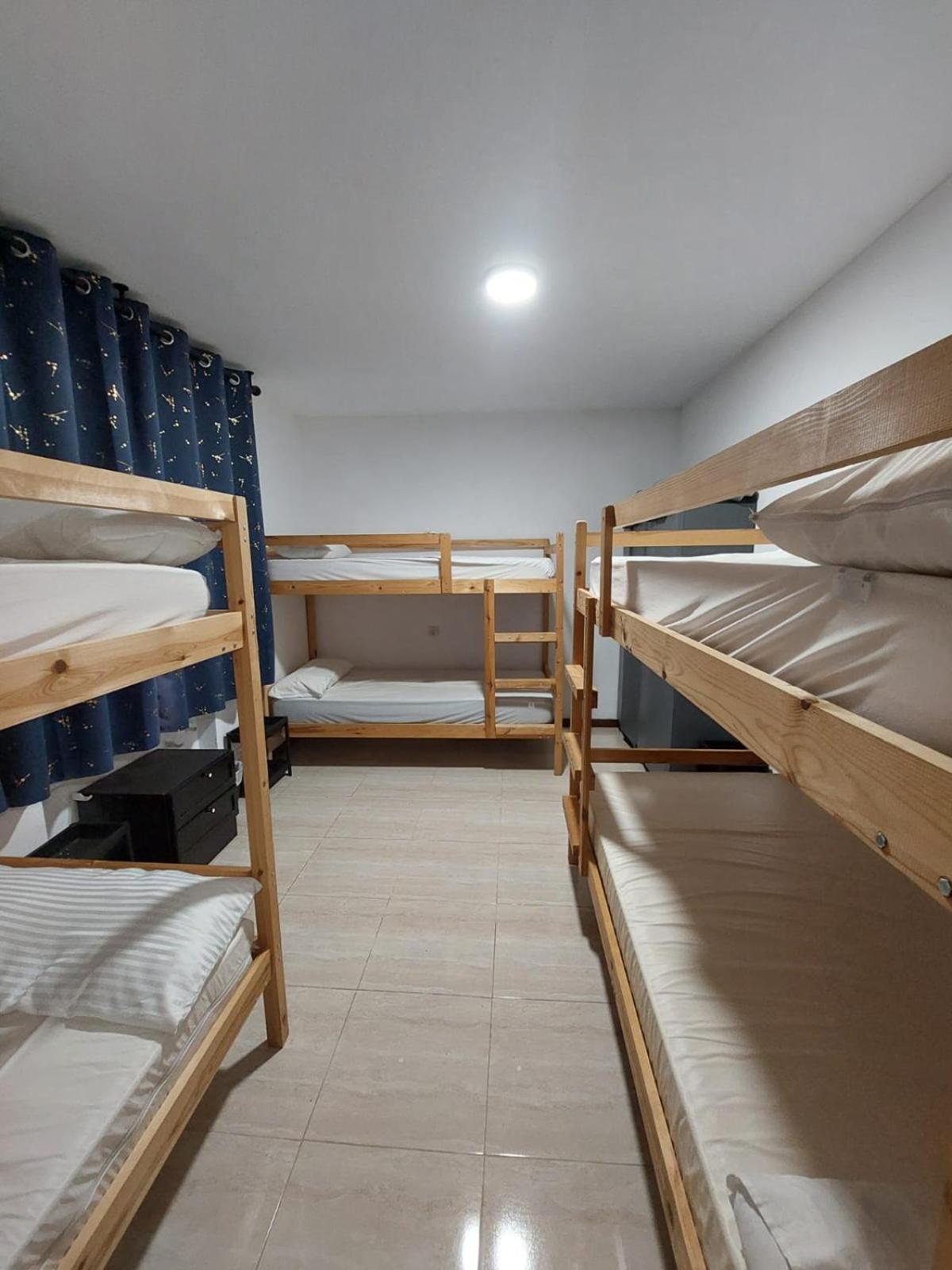 Albergue La Costana Oviede Extérieur photo