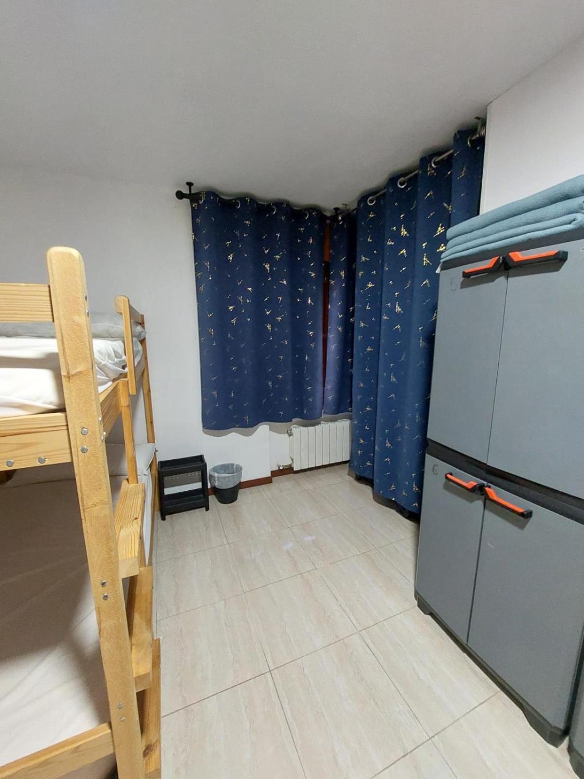 Albergue La Costana Oviede Extérieur photo